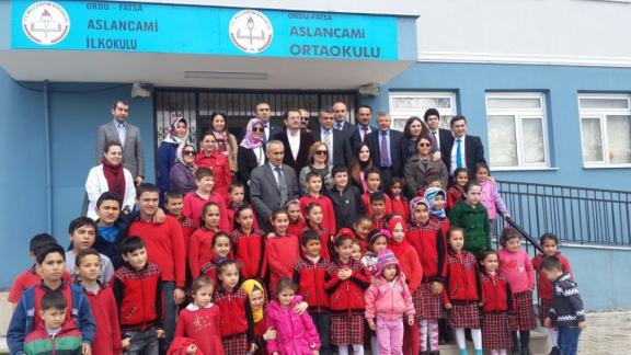 İl Müdürümüz Sayın Nevzat TÜRKKAN Fatsa Aslancami İlkokulu-Ortaokulunda Kütüphane Açılışına Katıldı.