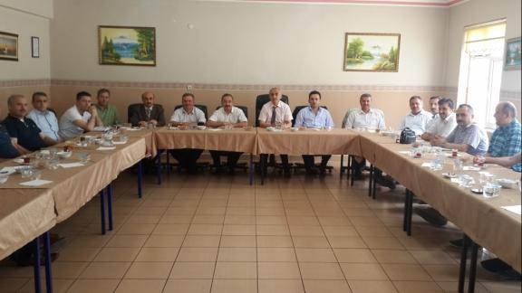 Aybastı İlçesinde İlimizdeki  Anadolu İmam Hatip Lisesi ve İmam Hatip Ortaokulu Müdürleri ile Toplantı Yapıldı.