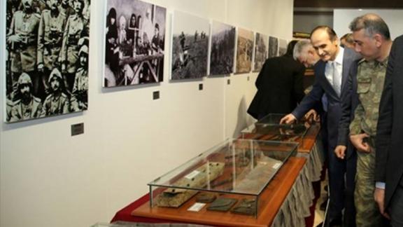 Milli Eğitim Müdürümüz Dr. Şaban KARATAŞ Zaferin 101. Yılında Çanakkale 1915 Adlı Fotoğraf Sergisinin Açılışına Katıldı.