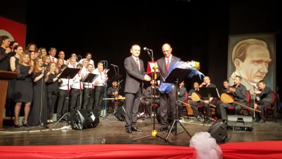 Türk Sazı Türk Sözü Öğretmenler Korosu Konseri