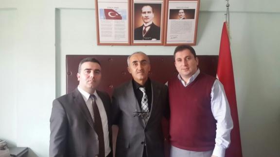 İl Müdürümüz Sayın Nevzat TÜRKKAN Gürgentepe İlçe Milli Eğitim Müdürü Ali Osman KURU´yu makamında ziyaret ederek Şirinköy´e Yapılan Prefabrik Yapıyı Yerinde İnceledi