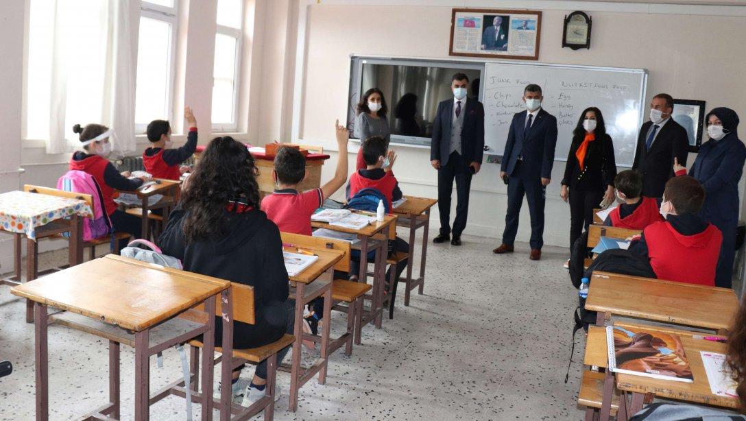 İl Milli Eğitim Müdürümüz Mehmet Fatih VARGELOĞLU, Fatsa'da İncelemelerde Bulundu